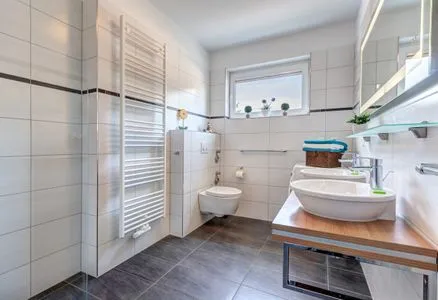 Badezimmer Ferienwohnung Ahorn