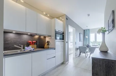 Ferienwohnung Sommerbrise Ostseebad Wustrow ZweiWasser Alte Seefahrtschule Küchenzeile  Sommerbrise