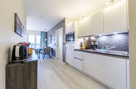 Ferienwohnung Sommerzeit Ostseebad Wustrow ZweiWasser Alte Seefahrtschule Voll Ausgestattete Küche  Sommerzeit