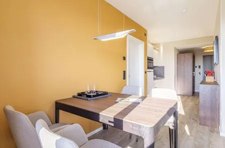 Ferienwohnung Sommerblume Ostseebad Wustrow ZweiWasser Alte Seefahrtschule Essbereich  Sommerblume