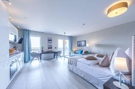 Ferienwohnung Kleine Strandmuschel Ostseebad Wustrow ZweiWasser Alte Seefahrtschule Wohnbereich  Kleine Strandmuschel