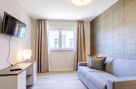 Ferienwohnung Große Strandoase Ostseebad Wustrow ZweiWasser Alte Seefahrtschule Gemütliches Sofa  Große Strandoase