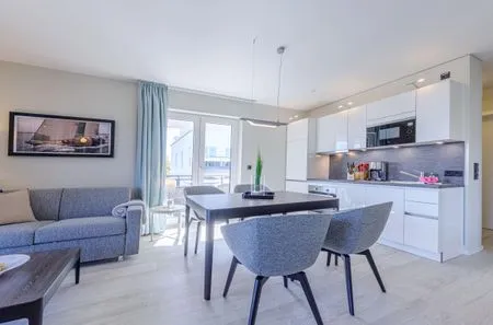 Ferienwohnung Strandluft Ostseebad Wustrow ZweiWasser Alte Seefahrtschule Küche und Essbereich  Strandluft