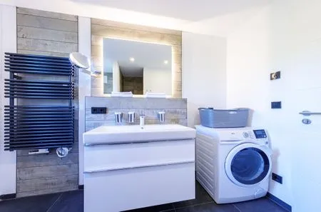 Ferienwohnung Meersinn Ostseebad Wustrow ZweiWasser Alte Seefahrtschule Badezimmer  Meersinn