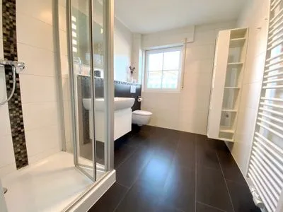 Badezimmer mit Dusche  Rämel 38 - Wohnung 17