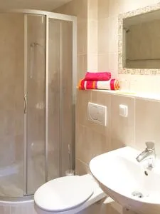  Apartment 2 Lili Marleen