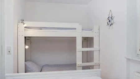 Schlafzimmer mit Doppelbett & Etagenbett Achtern Diek Achtern Diek 12b - Wohnung 1