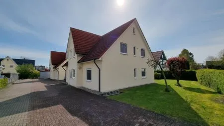 Fassade / Eingang Hoppenberg 9 OG links - Zur Kogge