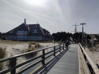 Seebrücke Zingst  Ferienwohnung Ohana