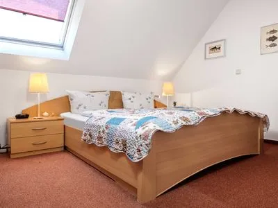 Bedroom Haus Sonnenschein Sommerwiese