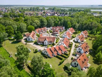 Luftaufnahme Ferienpark Freesenbruch Reihenhaus 5b - Seehund