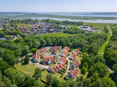 Luftaufnahme Ferienpark Freesenbruch Reihenhaus 5b - Seehund