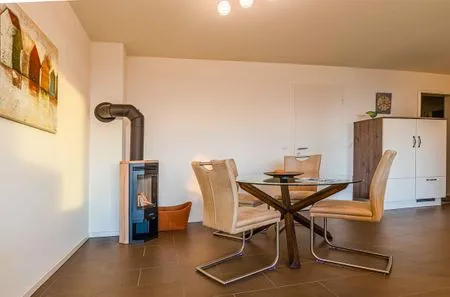 Ferienwohnung MüritzKieker Hafenresidenz Waren (Müritz) - Wohnzimmer mit Kamin  MüritzKieker