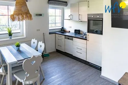 Küche / Küchenzeile Ferienhaus am Gutspark Dranske Ferienwohnung Sonnentag