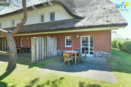 Terrasse Ferienhaus am Gutspark Dranske Ferienwohnung Silbergras