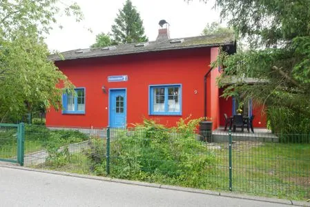 Aussenansicht des Gebäudes  Ferienwohnung im Landmannsheim