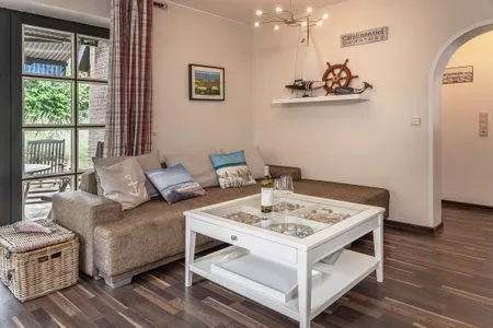  50051 "Achtern Diek"