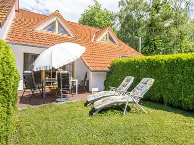 Blick auf die Terrasse Ferienpark Freesenbruch Reihenhaus 5b - Seehund