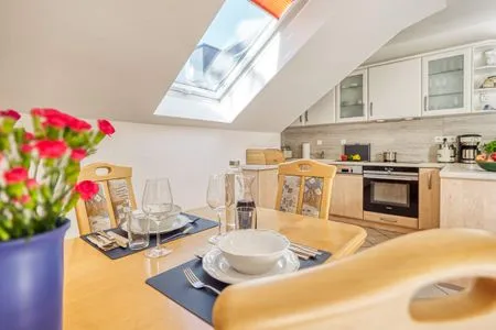 offene Küchenzeile Parkresidenz am Hafen Wohnung HF 34