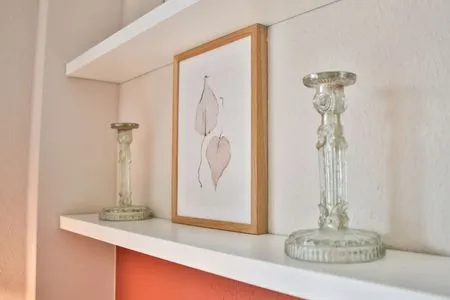 Dekoratives Detail Langeooger Viermaster - Rotes Segel