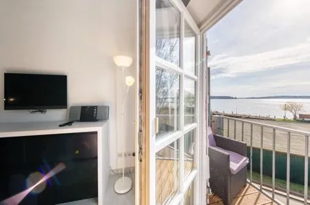 Ferienwohnung Kietz-Idylle Waren (Müritz) - zentral gelegen, direkt am See  Kietz-Idylle