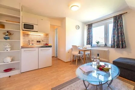  Broders Haus "letj wening"