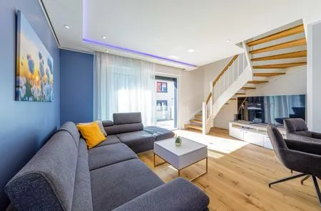 Ferienwohnung SeeGlück Blick in den offenen Wohnbereich  SeeGlück