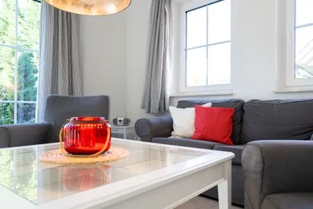  Land Idyll Warnsdorf - Ferienwohnung "Rot"