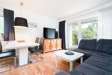 Wohnzimmer Neuklosterhof 31