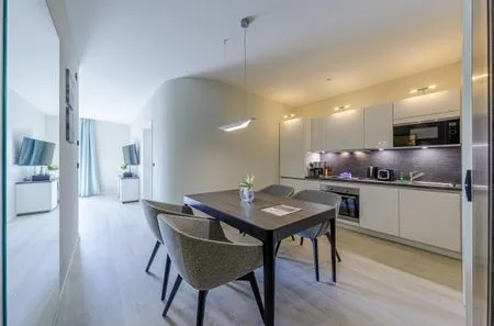 Ferienwohnung Wiesenkieker Ostseebad Wustrow - ZweiWasser Alte Seefahrtschule Essbereich  Wiesenkieker