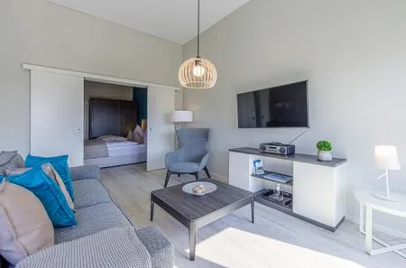 Ferienwohnung Ostseedomizil Ostseebad Wustrow ZweiWasser Alte Seefahrtschule Wohnzimmer  Ostseedomizil