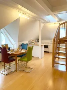  Kapitänsgarten W13 Roth