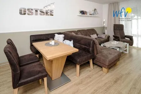 Wohnzimmer Villa Malte Ferienwohnung Strandläufer