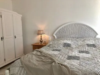 Schlafzimmer Krischan - Ruhige Ferienwohnung unweit vom Meer