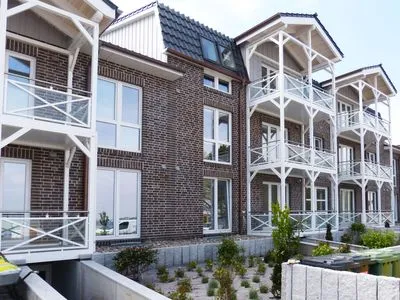 Nordansicht der Weißen Düne in Wittdün auf Amrum Haus *Weiße Düne* Ferienwohnung *Weiße Düne 7*