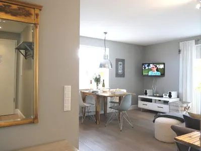 Wohnzimmer Berthin-Bleeg-Str. 1, W3, Kliffkoje