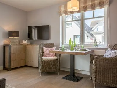 Wohnzimmer Berthin-Bleeg-Str. 1, W5, Strandnest