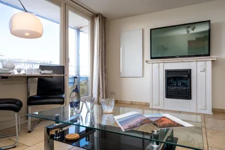 TV / Multimedia Maybachstr. Hanseatenhaus, W71