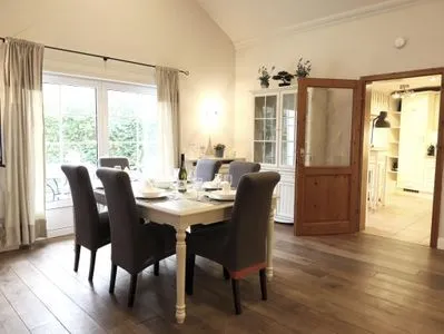 Wohnzimmer Kampstraße 1, Bungalow