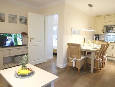 Wohnzimmer Kampstr. 9, W6, GB3