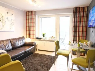 Wohnzimmer Stephanstr. 8, Whg. 3