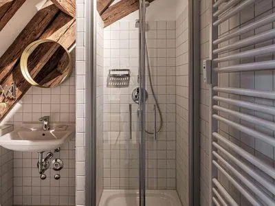 Badezimmer Ferienwohnung Loft am Schlossplatz