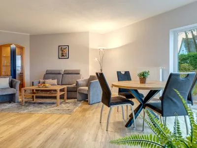 Wohnzimmer Haus Berlin, Wohnung 2