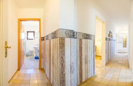 Fassade / Eingang Hus Waterkant 2 Stüürboord EG re.