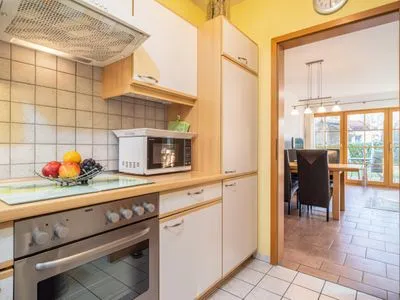 separate Küche Ferienpark Freesenbruch Wohnung 2.1 - Möwennest