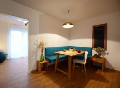 Küche / Küchenzeile Apartment mit  teilüberdachter Terrasse 7/2 EG
