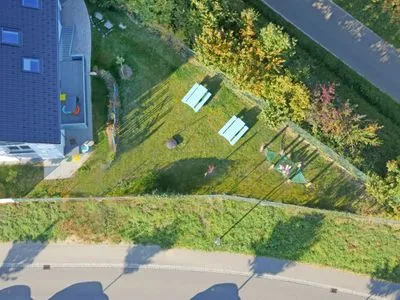 Vogelperspektive Apartment 7/8 OG Gartenblick mit Balkon