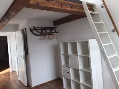 Schlafzimmer Apartment Gartenblick 7c mit überdachtem Balkon