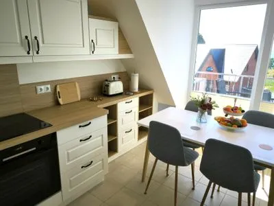 Küche / Küchenzeile Ferienwohnung in Göhren, hell, Sauna, Balkon und Merrblick
