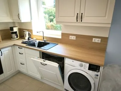 Küche / Küchenzeile MeerRaum, helle Ferienwohnung mit Meerblick
